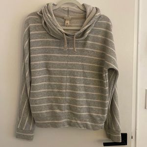 Striped grey sweatshirt